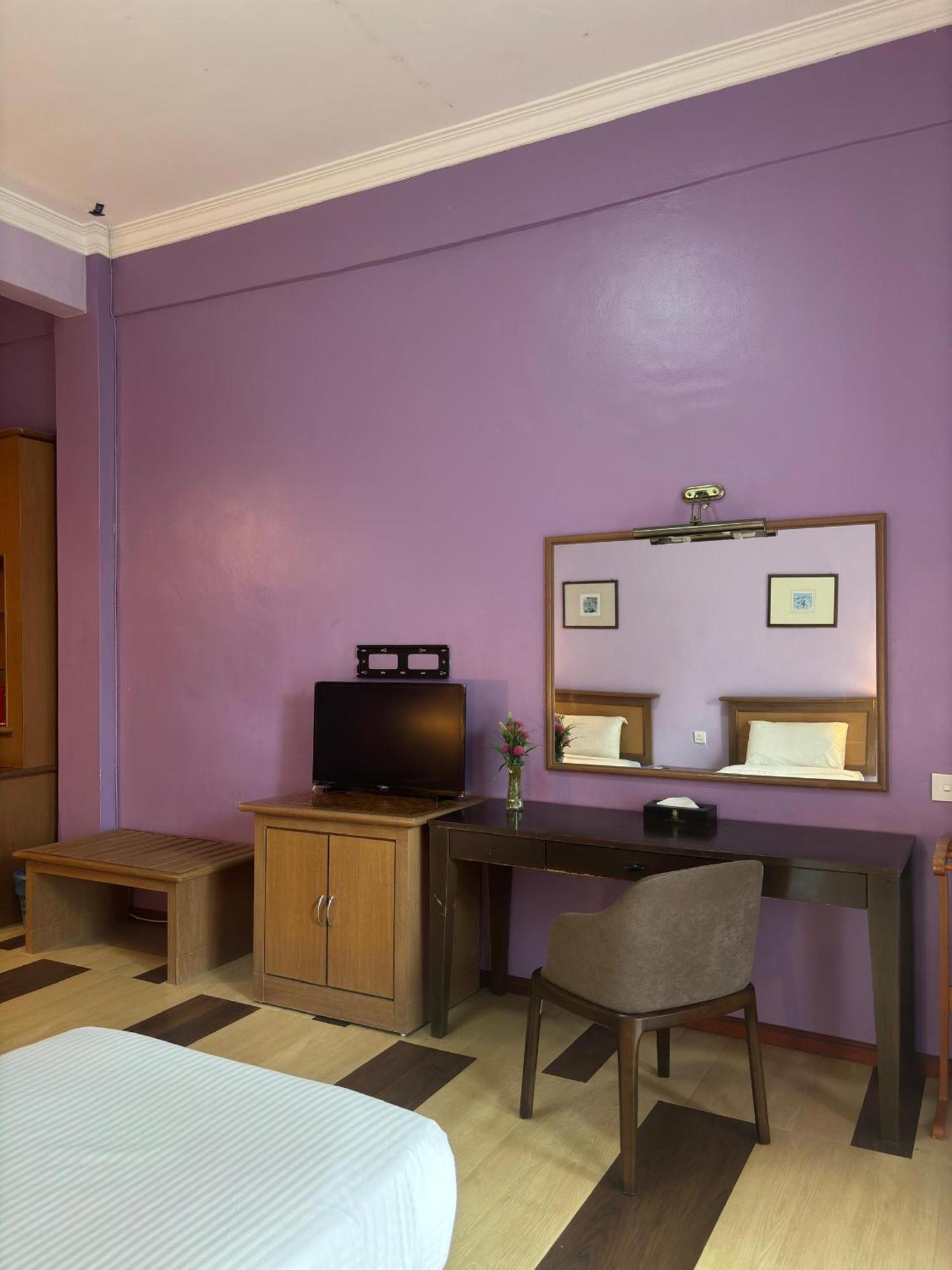Hotel Uitm Dungun Batu Lima Kültér fotó